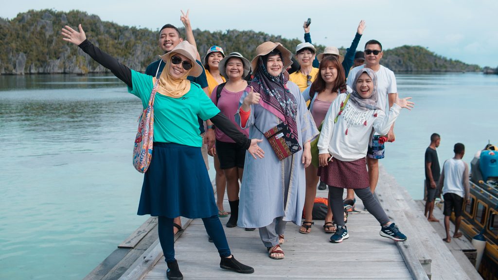 Paket Tour Raja Ampat 3 Hari 2 Malam TERLARIS