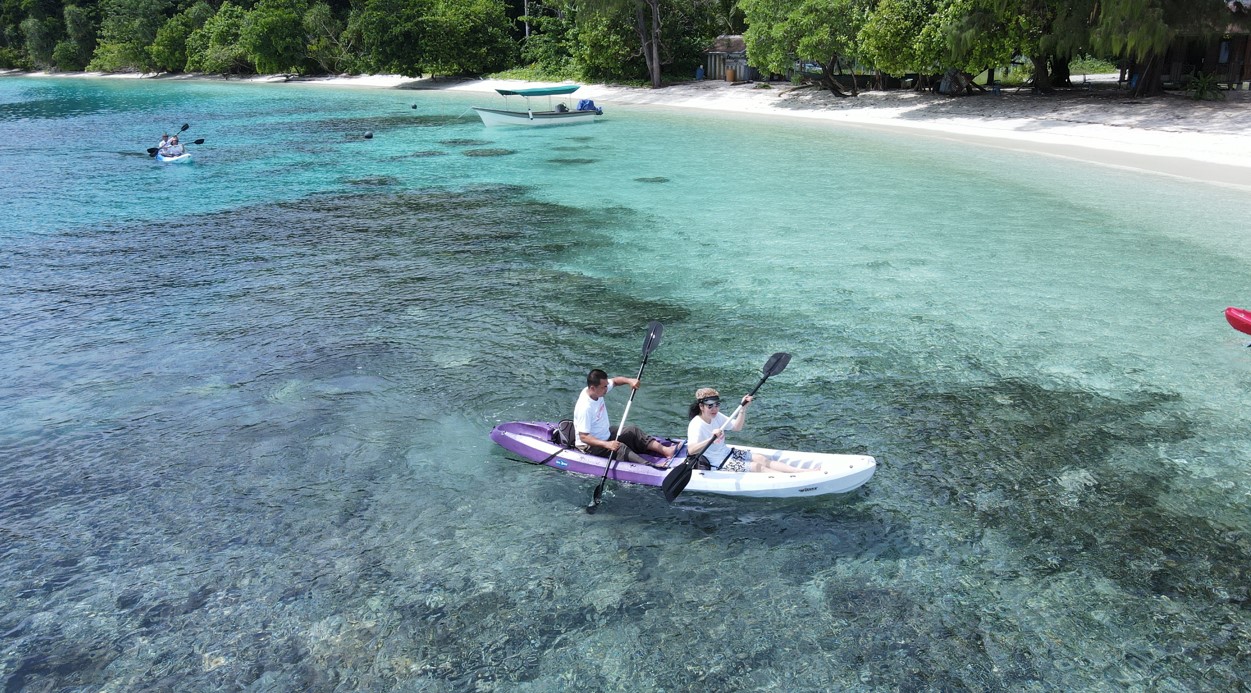 Paket Tour 5 Hari 4 Malam Wisata Raja Ampat PILIHAN BANYAK ORANG