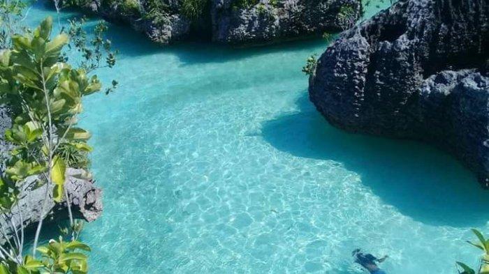 Teluk Toran Surga Yang Tersembunyi Di Papua