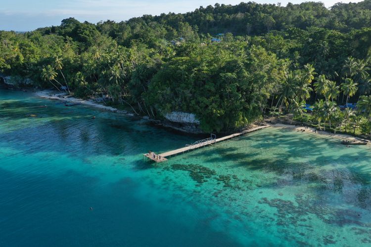 Berwisata Di Biak Papua Dengan Rental Mobil Murah