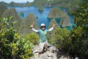 Tips Mendaki Di Raja Ampat Dengan Aman