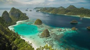 Menjelajahi Keindahan Pulau Wayag DI Raja Ampat