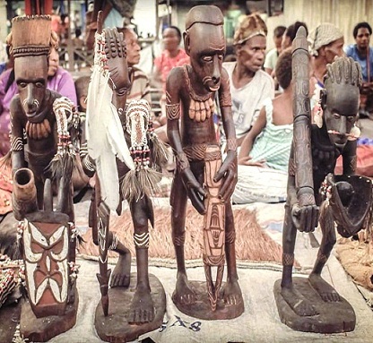 Mengenal Lebih Dalam Tentang Suku Asmat Papua