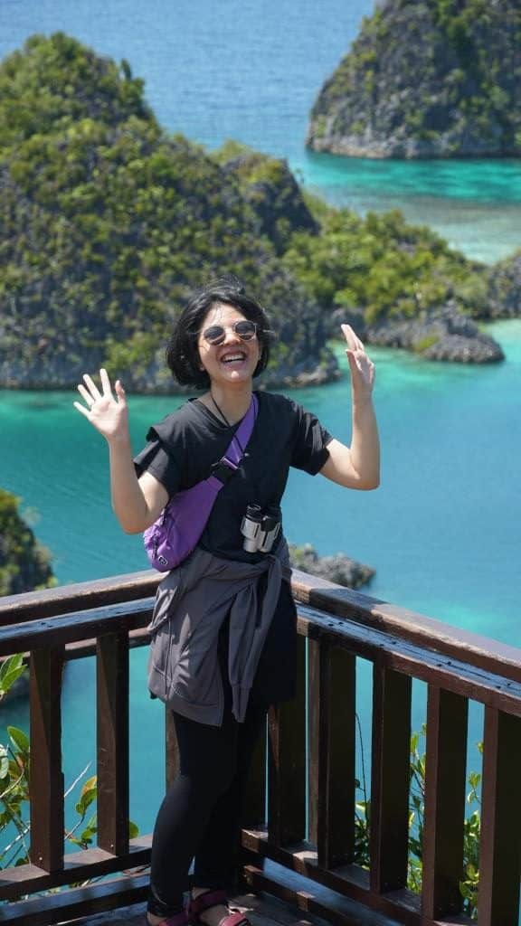 Paket wisata Raja Ampat 4 hari 3 malam all-inclusive. Jelajahi Wayag, Piaynemo, dan Arborek. Nikmati liburan tanpa khawatir.