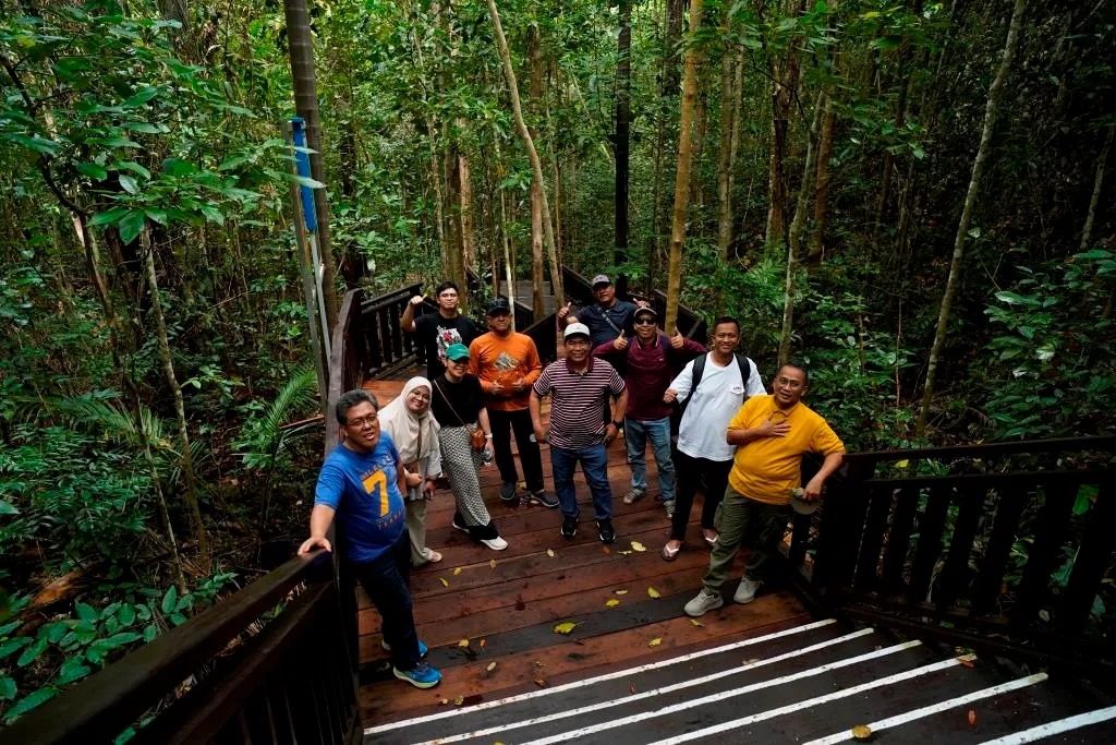 Paket Wisata Raja Ampat 6 Hari 5 Malam Tour Berkualitas