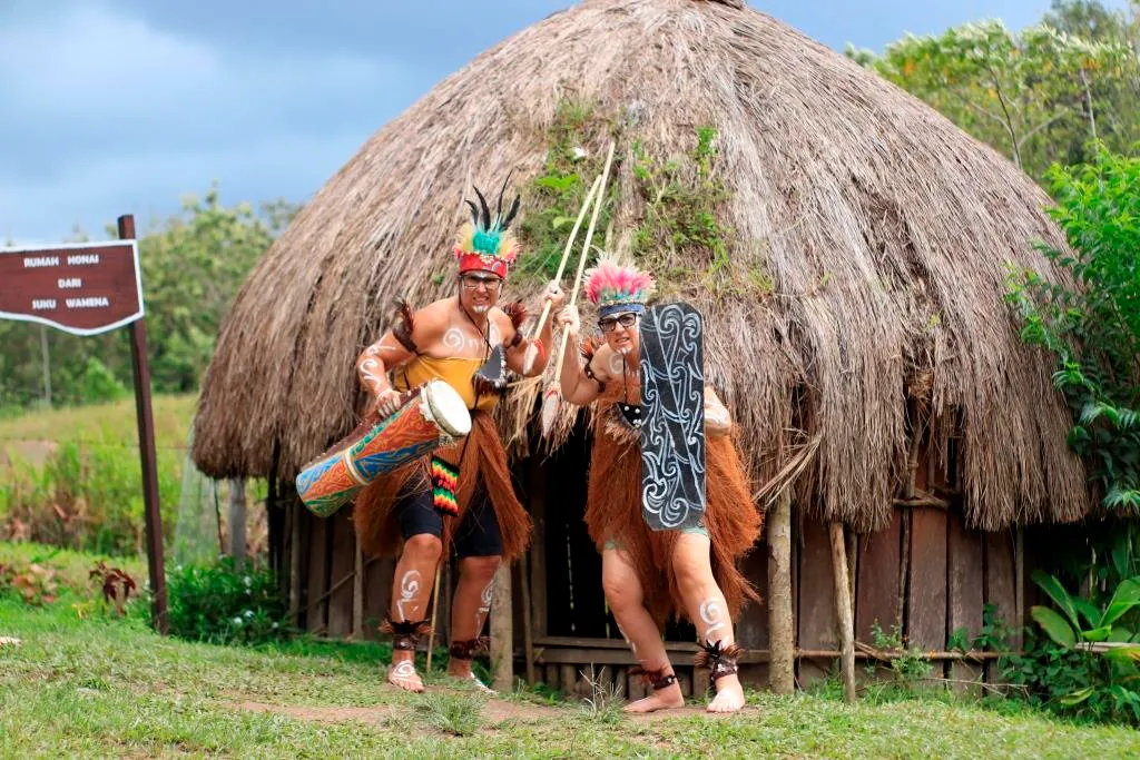 Wisata Papua Paling Hits Tahun Ini - PesonaPapua.com